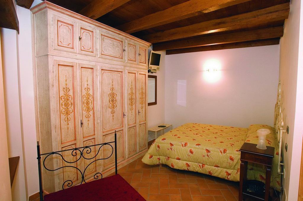 B&B La Torretta Sul Borgo Grottammare Zimmer foto