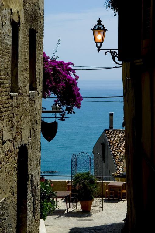 B&B La Torretta Sul Borgo Grottammare Exterior foto